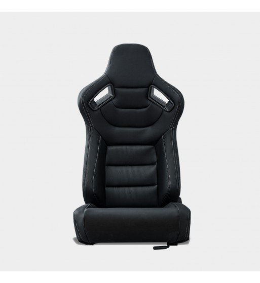 Semibaquet cuero negro, costura blanca y detalles de fibra carbono