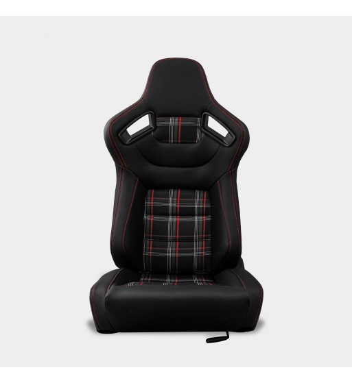 Semibaquet cuero negro, paches de tela y detalles de fibra carbono